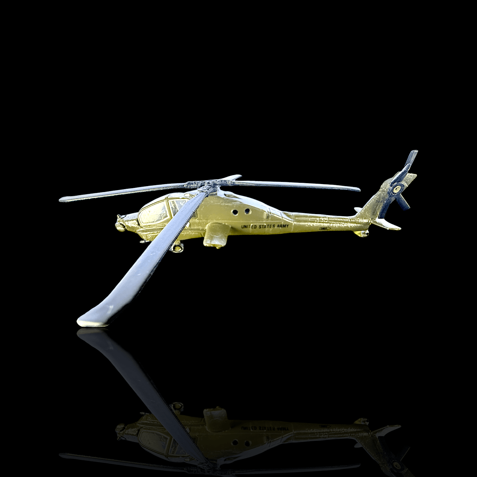 Maisto US ARMY AH-64 Apache Helicopter - Thumbnail 2