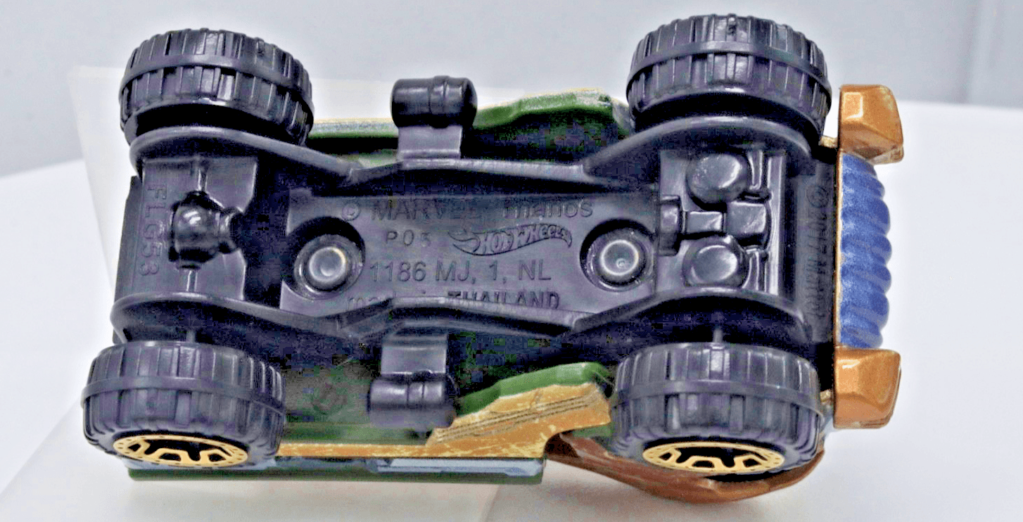 Hot Wheels ~ 2108 MARVEL THANOS CHARACTER CAR ~ 1:64 Avengers Infinity War - Thumbnail 8