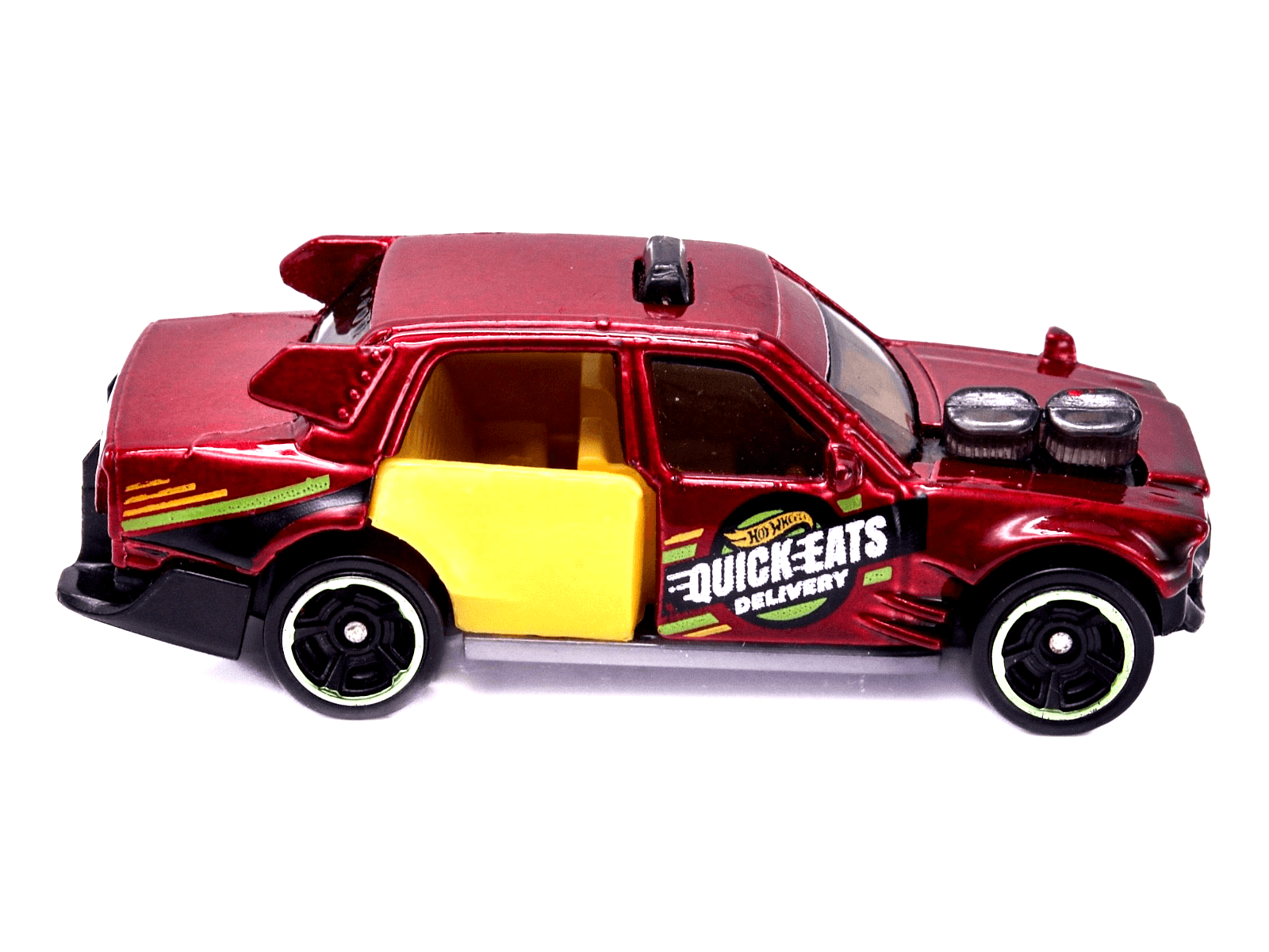 2021 Hot Wheels City 5-Pack ~ TIME ATTAXI ~ Loose Red/Yellow Quick-Eats 1/64 - Thumbnail 3