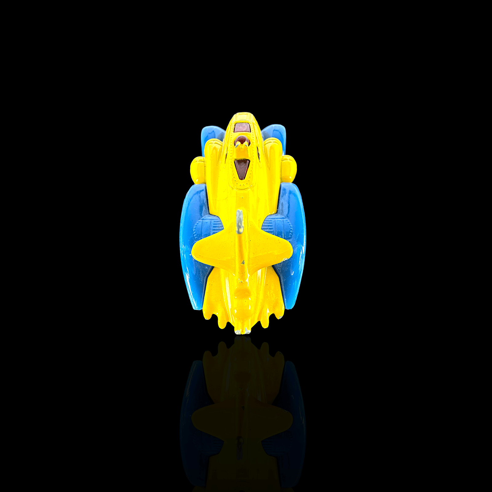 Hot Wheels Fast Fortress Yellow Blue Shark Plane Diecast Toy Car - Thumbnail 4