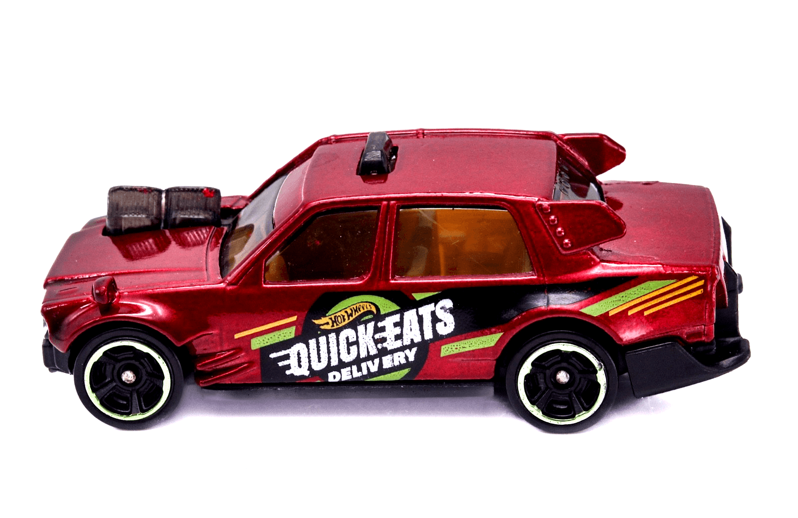 2021 Hot Wheels City 5-Pack ~ TIME ATTAXI ~ Loose Red/Yellow Quick-Eats 1/64 - Thumbnail 4
