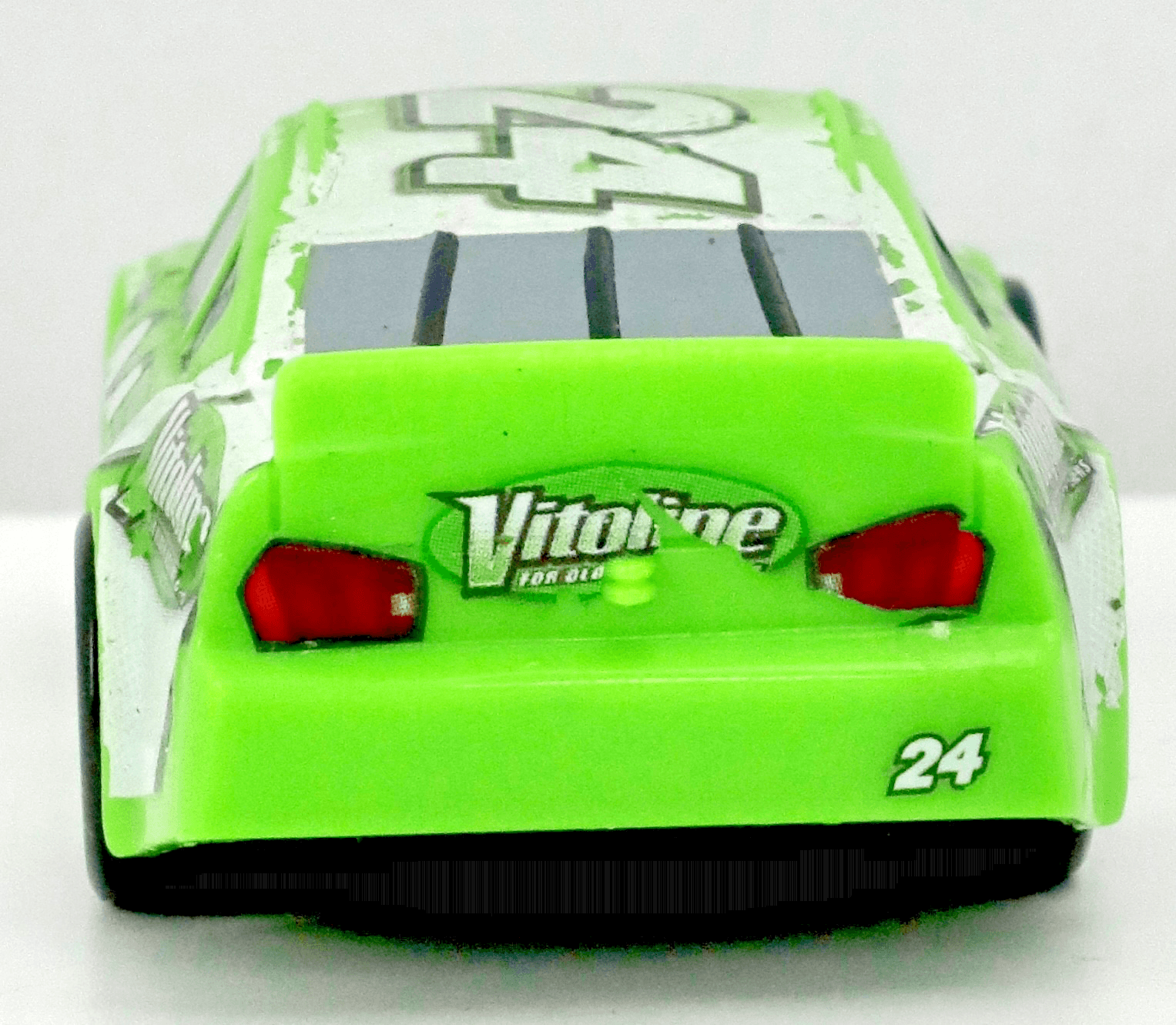 Mattel Disney Pixar Cars 3 ~ BRICK YARDLEY #24 Vitoline ~ 1:55 Diecast Toy Car - Thumbnail 4