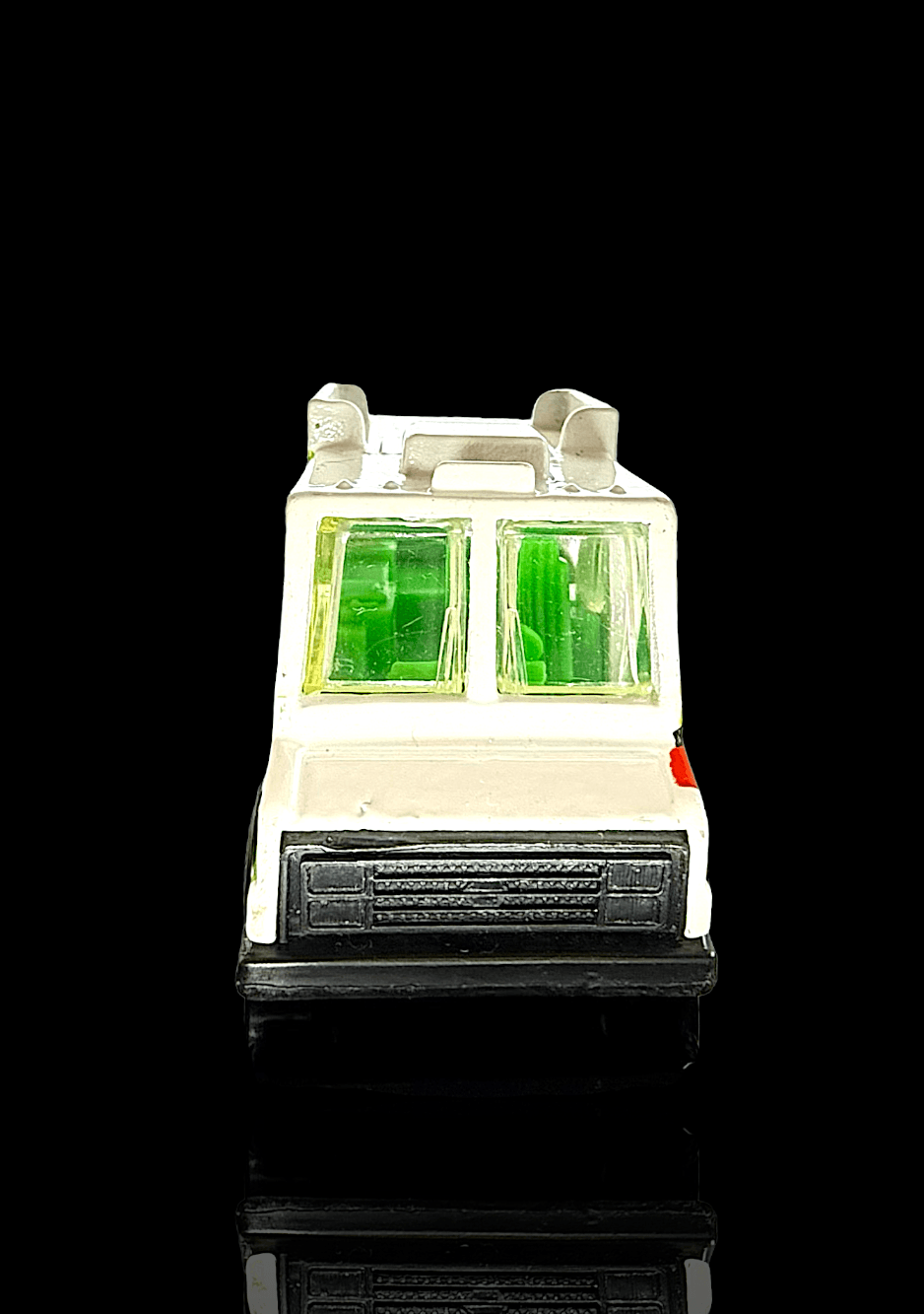 Hot Wheels 1998 Tropicool Series Ice Cream Truck ~ #1/4 ~ Rasta Fruits & Veggies - Thumbnail 5