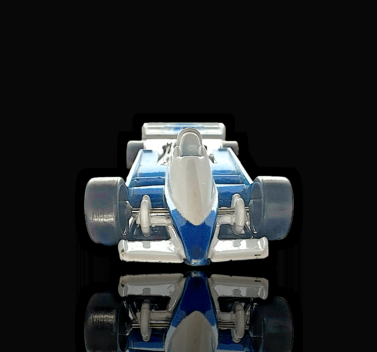 Hot Wheels 1982 Formula 1 ~ VINTAGE ~ Blue/White ~ Diecast - Thumbnail 4