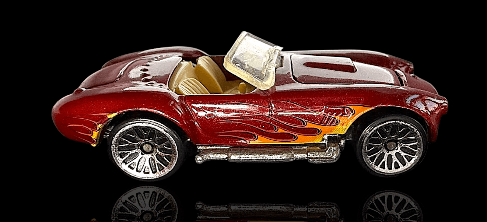 HOT WHEELS ~ 1982 SHELBY COBRA 427 SC ~ Collector #240 ~ Mainline
