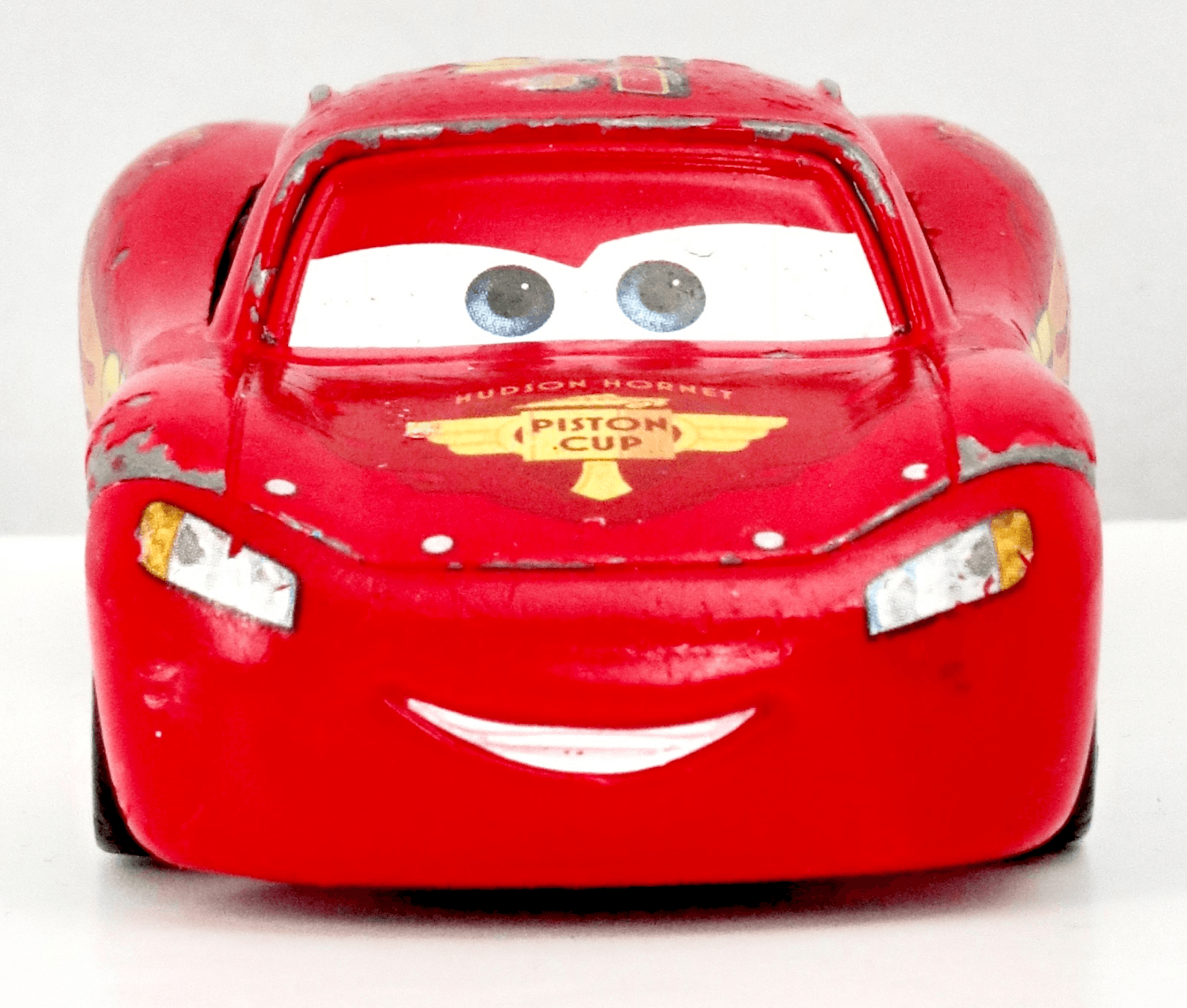 Mattel Disney Pixar Cars ~ MCQUEEN RUST-EZE #95 ~ 1:55 Diecast Toy - Thumbnail 3
