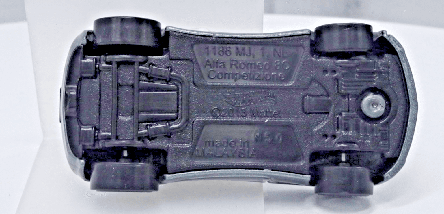 Hot Wheels ~ 2007-2009 ALFA ROMEO 8C COMPETIZIONE ~ 1:64 Diecast Factory Fresh - Thumbnail 8