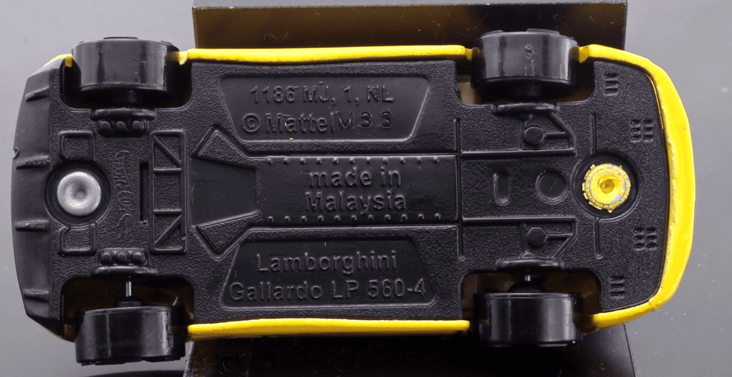 2019 Hot Wheels Multi-Pack ~ LAMBORGHINI GALLARDO LP 560-4 ~ Yellow 1:64 Diecast - Thumbnail 10