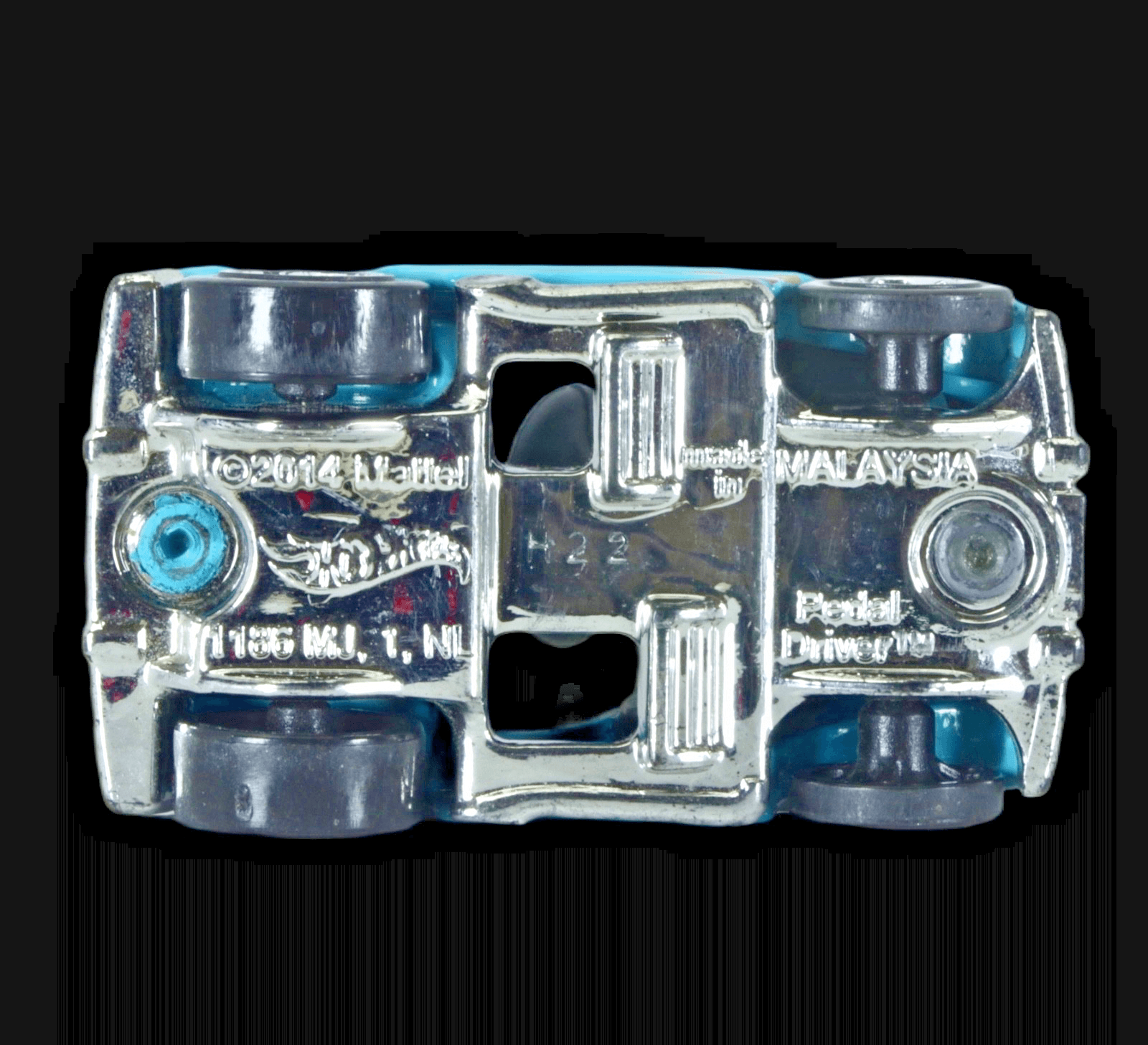 2015 Hot Wheels HW CITY PEDAL DRIVER ~ Blue Flames Surf Patrol #74 1:64 - Thumbnail 6