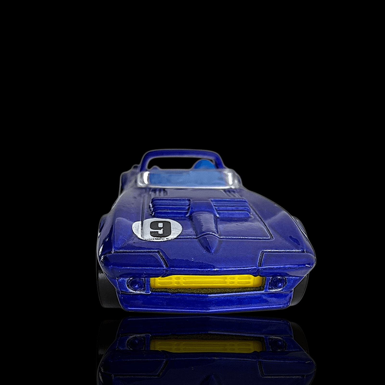 Hot Wheels 2013 Race Corvette Grand Sport Roadster 1st Edition - Thumbnail 8