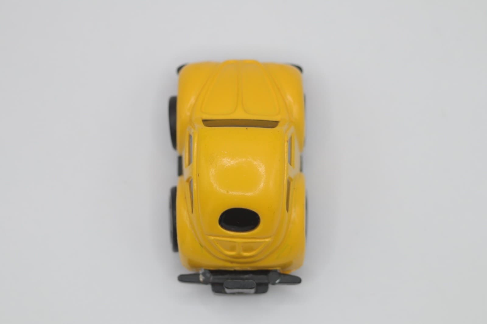 VTG ~ VW VOLKSWAGEN Bug Beatle ~ Diecast Yellow - Thumbnail 5