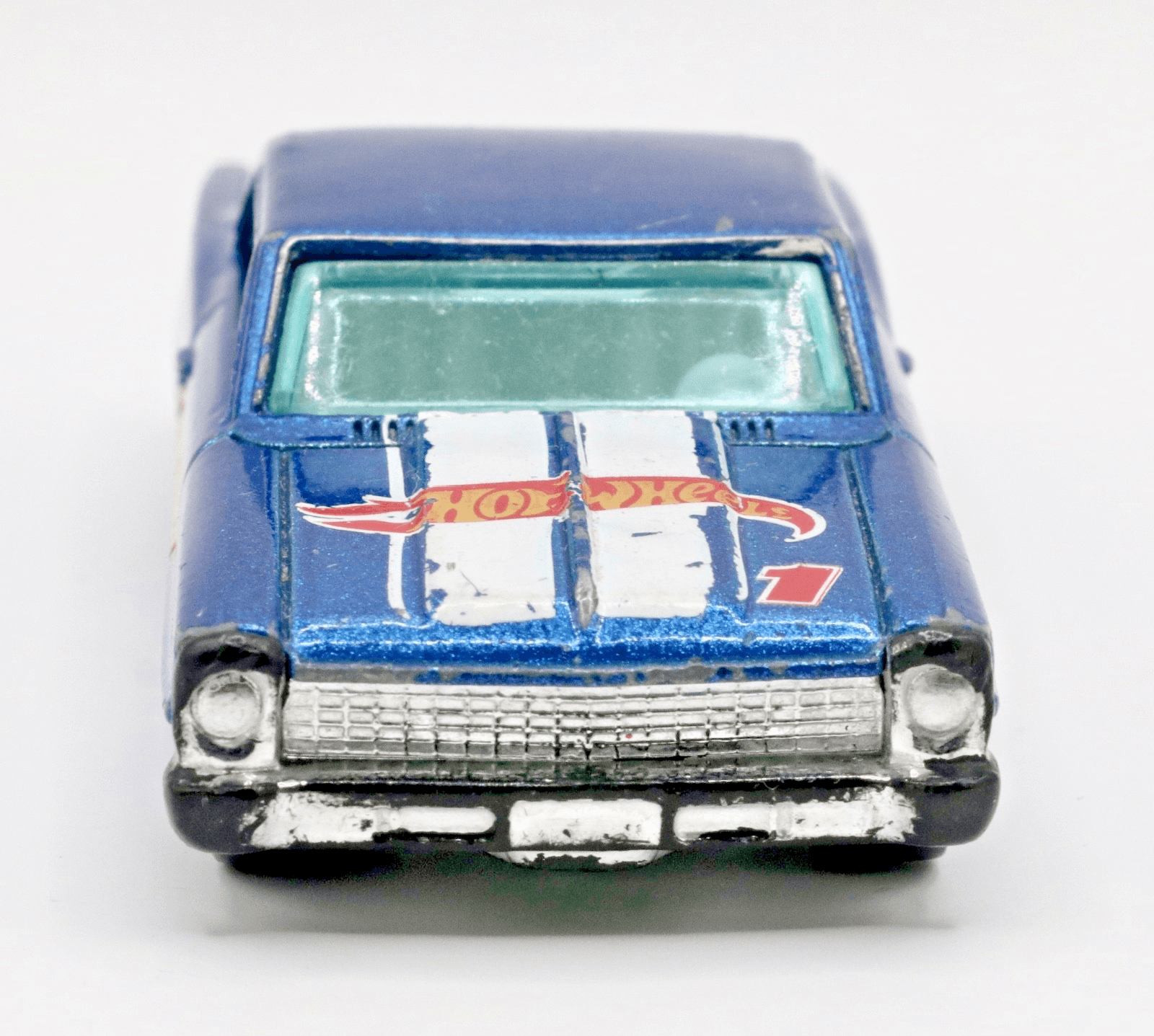 2011 Hot Wheels Racing ~ 1966 CHEVY NOVA (4/10) ~ 154/244 ~ 1/64 Diecast - Thumbnail 3
