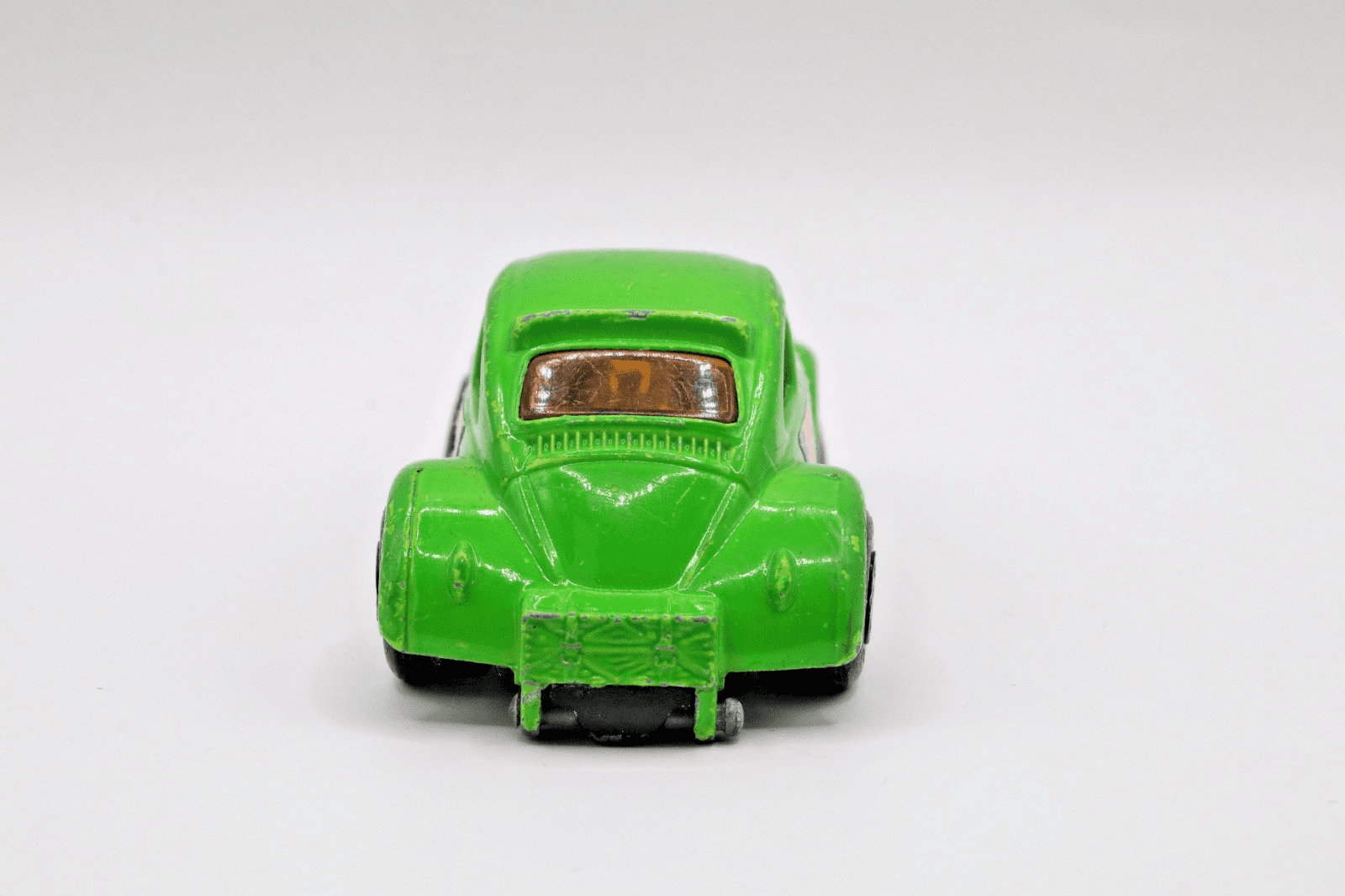 LESNEY Matchbox Superfast ~ 1972 VW Beetle ~ #43 Dragon Wheels ~ Diecast - Thumbnail 6