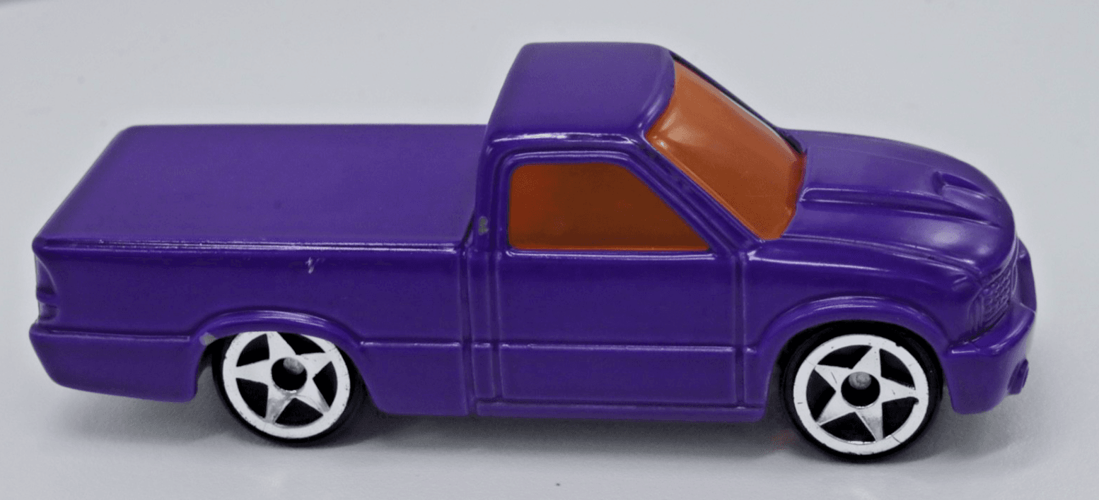2002 Hot Wheels ~ MCDONALD'S STREET TRUCK "GLO-RIDER" ~ 1/64 Diecast - Thumbnail 3
