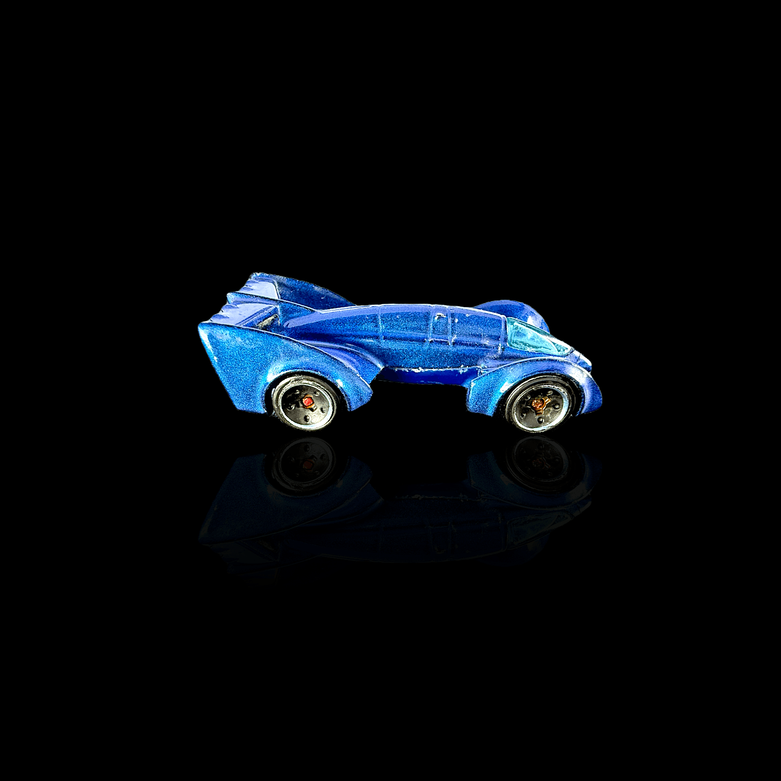 HOT WHEELS ~ BATMAN LIVE TOUR BATMOBILE ~ BLUE 1:64 COLLECTIBLE DIECAST CAR
