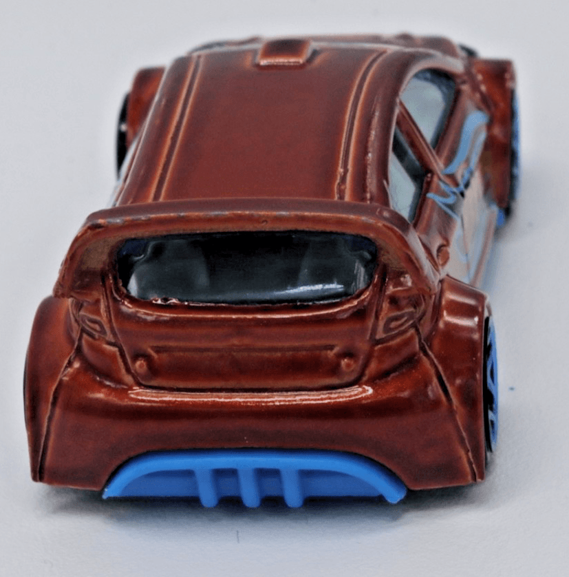 Hot Wheels ~ 2012 FORD FIESTA ~ Copper Brown / Blue Trim #14 Loose 1:64 Diecast - Thumbnail 5