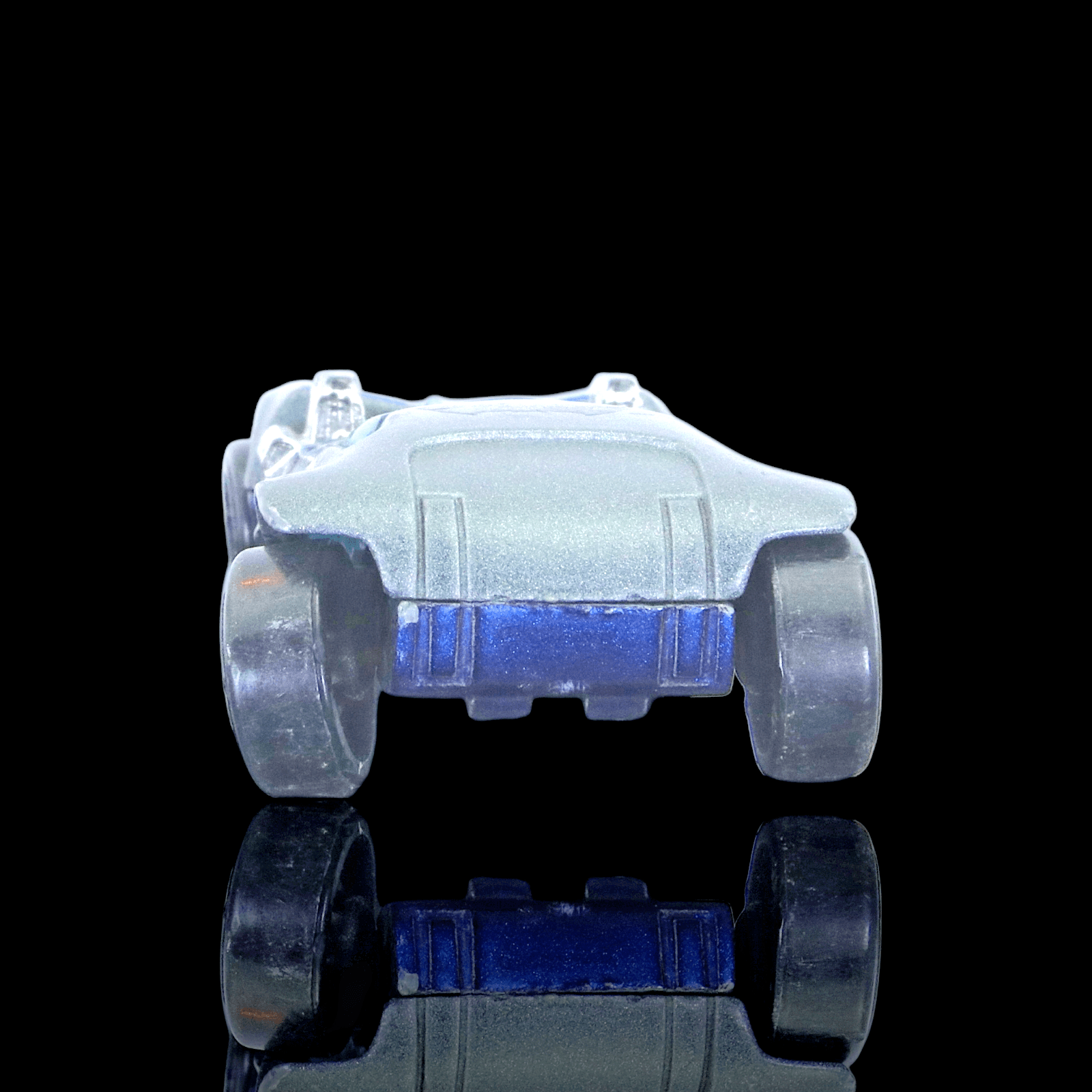 2011 Hot Wheels Batman v Superman Twin Mill ~ Diecast Toy Car - Thumbnail 3