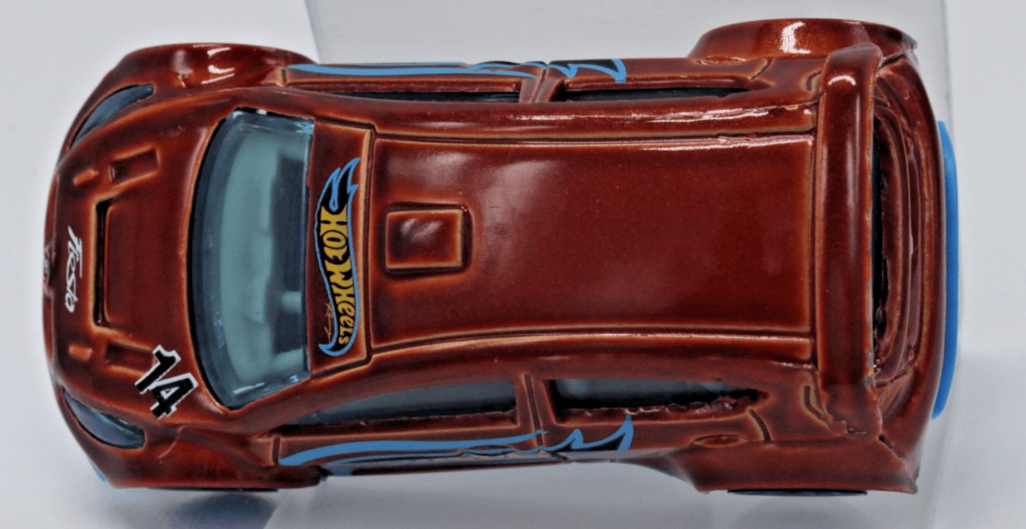 Hot Wheels ~ 2012 FORD FIESTA ~ Copper Brown / Blue Trim #14 Loose 1:64 Diecast - Thumbnail 7