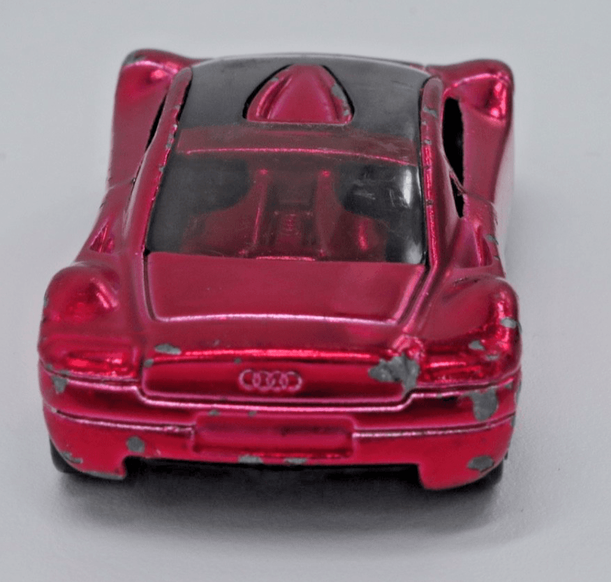 Matchbox ~ 1995 AUDI AVUS QUATTRO ~ Red Diecast 1/64 - Thumbnail 5
