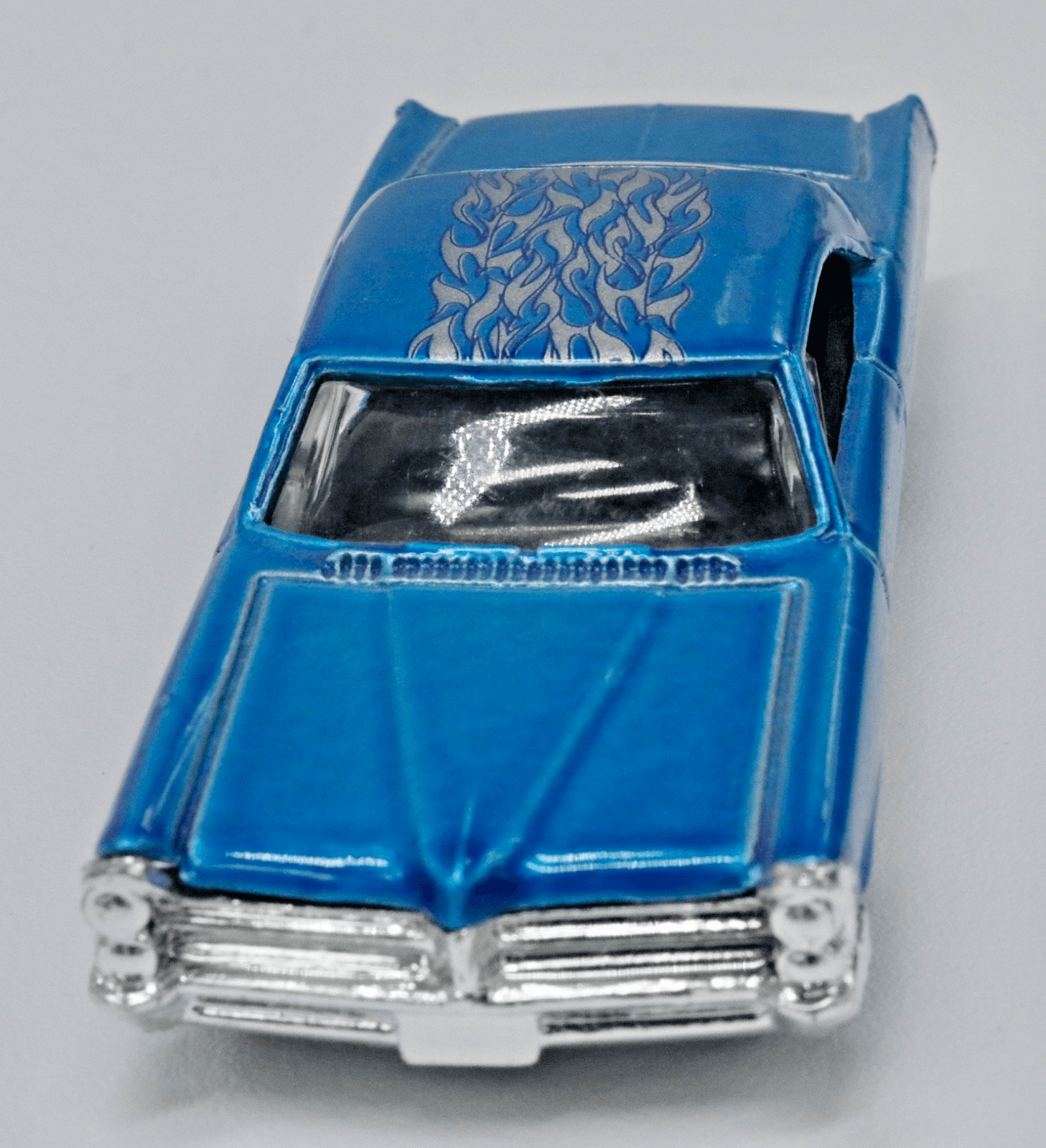 2003 Hot Wheels First Editions ~ 1965 PONTIAC BONNEVILLE ~Lowrider #13 1/64 - Thumbnail 5