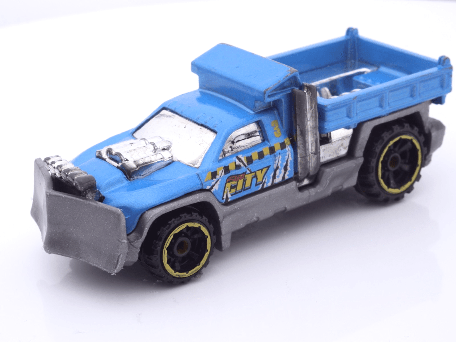 2014 Hot Wheels City ~ SO PLOWED ~ Snow Plow Truck Blue Diecast 1:64 - Thumbnail 2