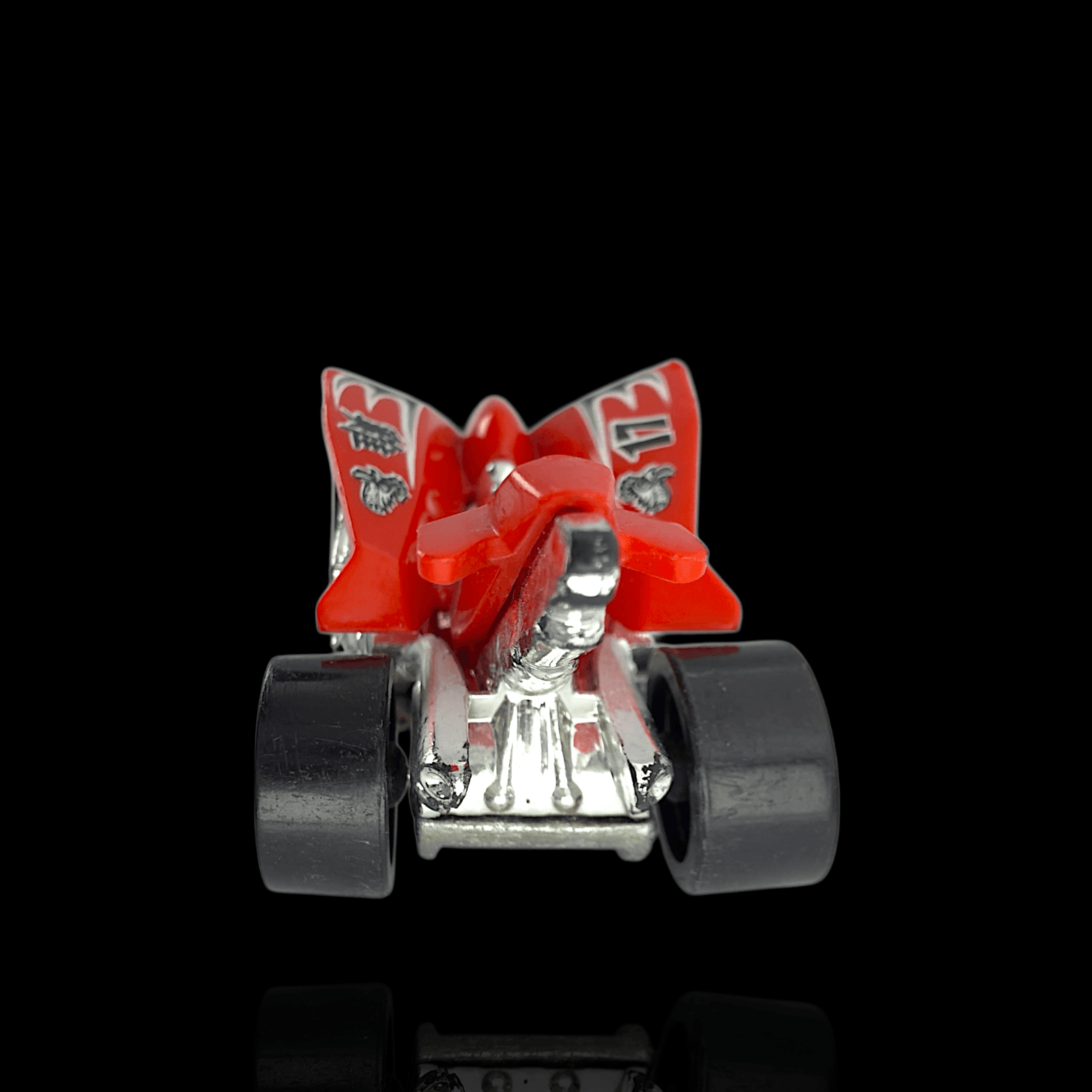 Hot Wheels 2017 Street Beasts Turbo Rooster Red 89/365 1/10 Diecast Car - Thumbnail 4