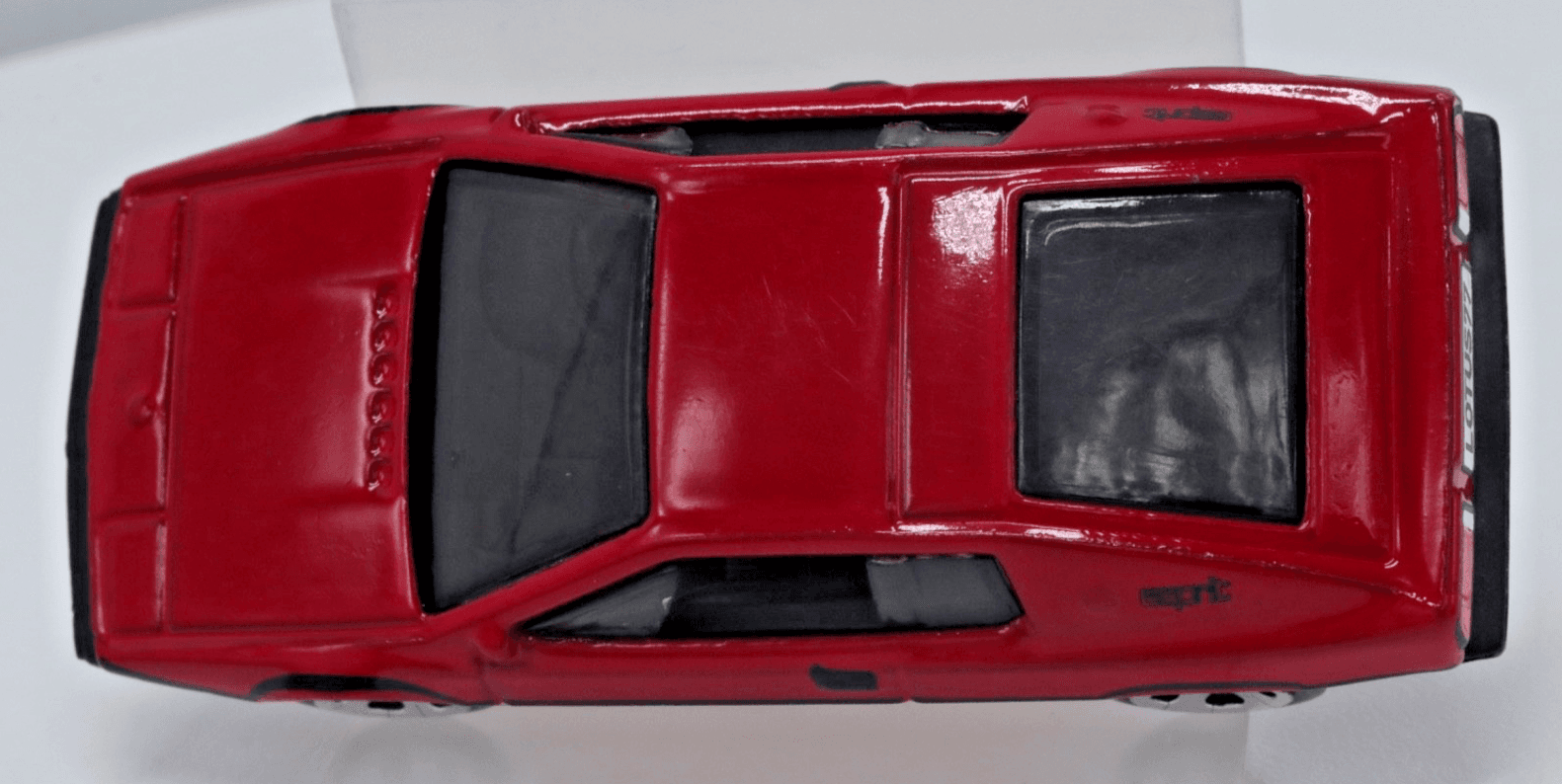 Johnny Lightning ~ 1980 LOTUS ESPRIT TURBO ~ Red 1:64 Diecast Car - Thumbnail 7