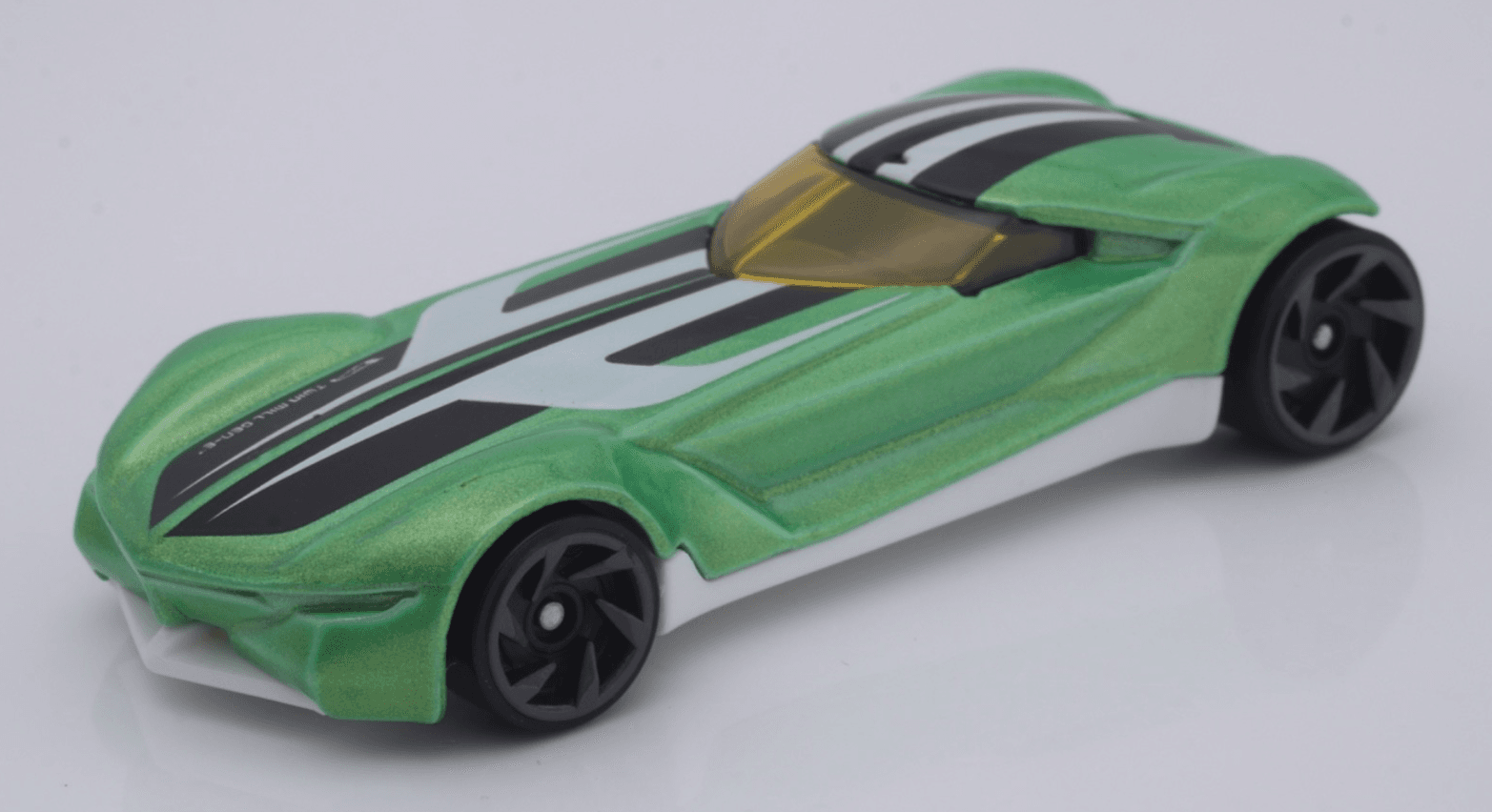 2020 Hot Wheels Dream Garage ~ TWIN MILL GEN-E (4/10) ~ 1/64 Green 62/250 - Thumbnail 2