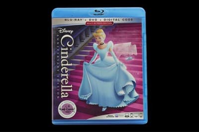 Disney Cinderella Anniversary Edition (Blu-Ray, DVD & Digital Code)