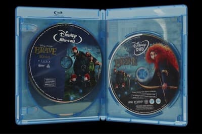 Disney Pixar Brave Blu-ray DVD 3-Disc Set - Thumbnail 3