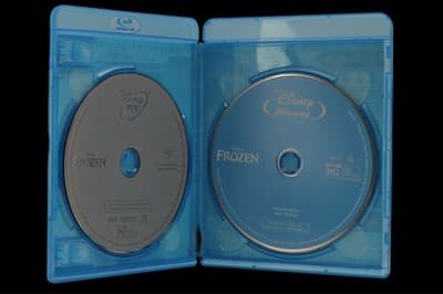 Disney Frozen Collector's Edition Blu-ray & DVD (no digital code) - Thumbnail 2