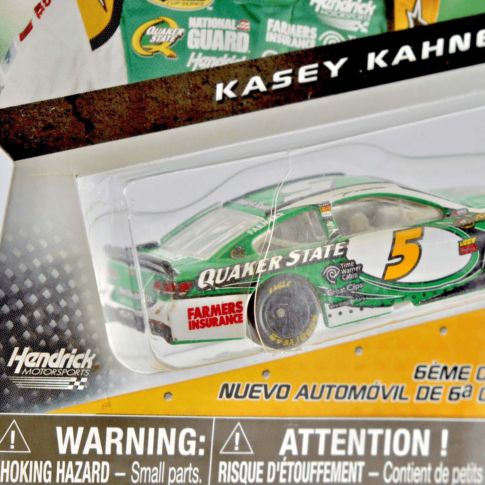 NASCAR Authentics ~ Kasey Kahne #5 Quaker State 1:64 Diecast Chevrolet - Thumbnail 2
