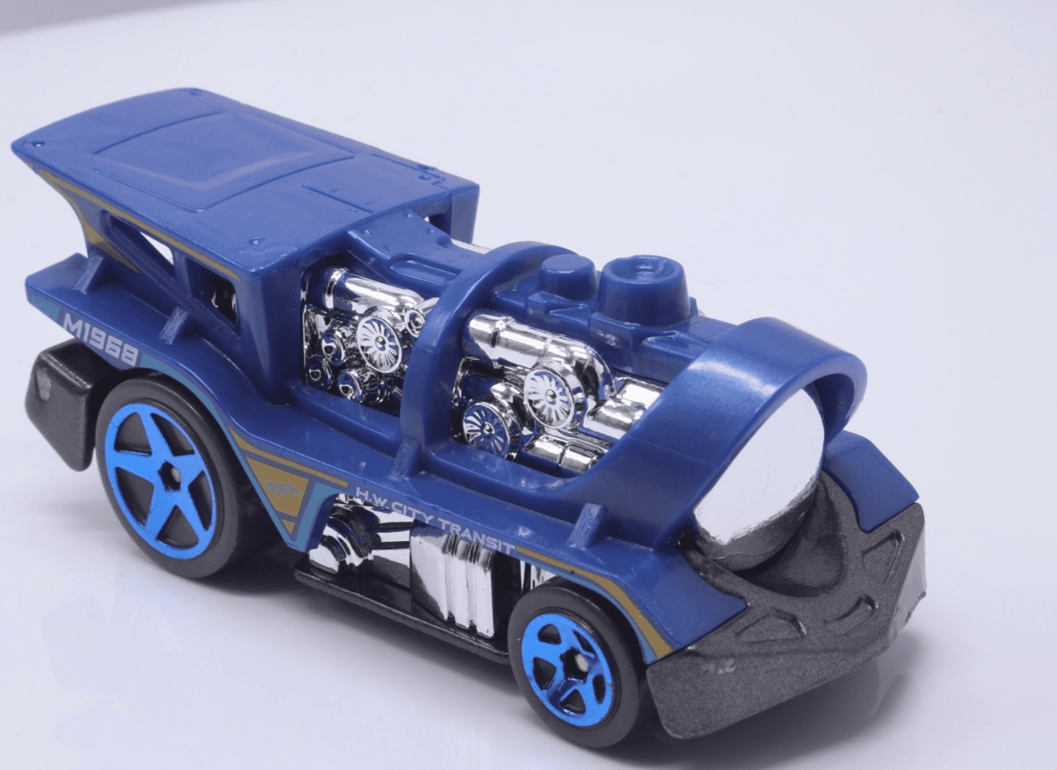 2023 Hot Wheels City 5-Pack ~ LOCO MOTORIN' ~ Blue Train Engine Diecast