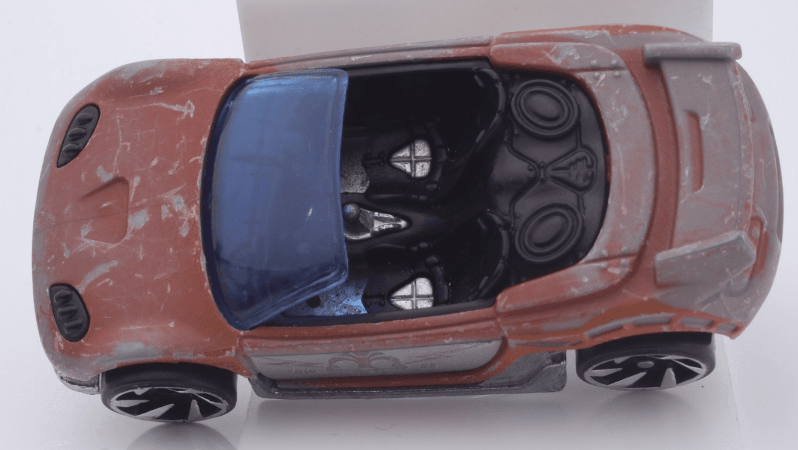 2020 Hot Wheels Color Shifters ~ TRAK-TUNE ~ Color Changing Diecast Car 1:64 - Thumbnail 9