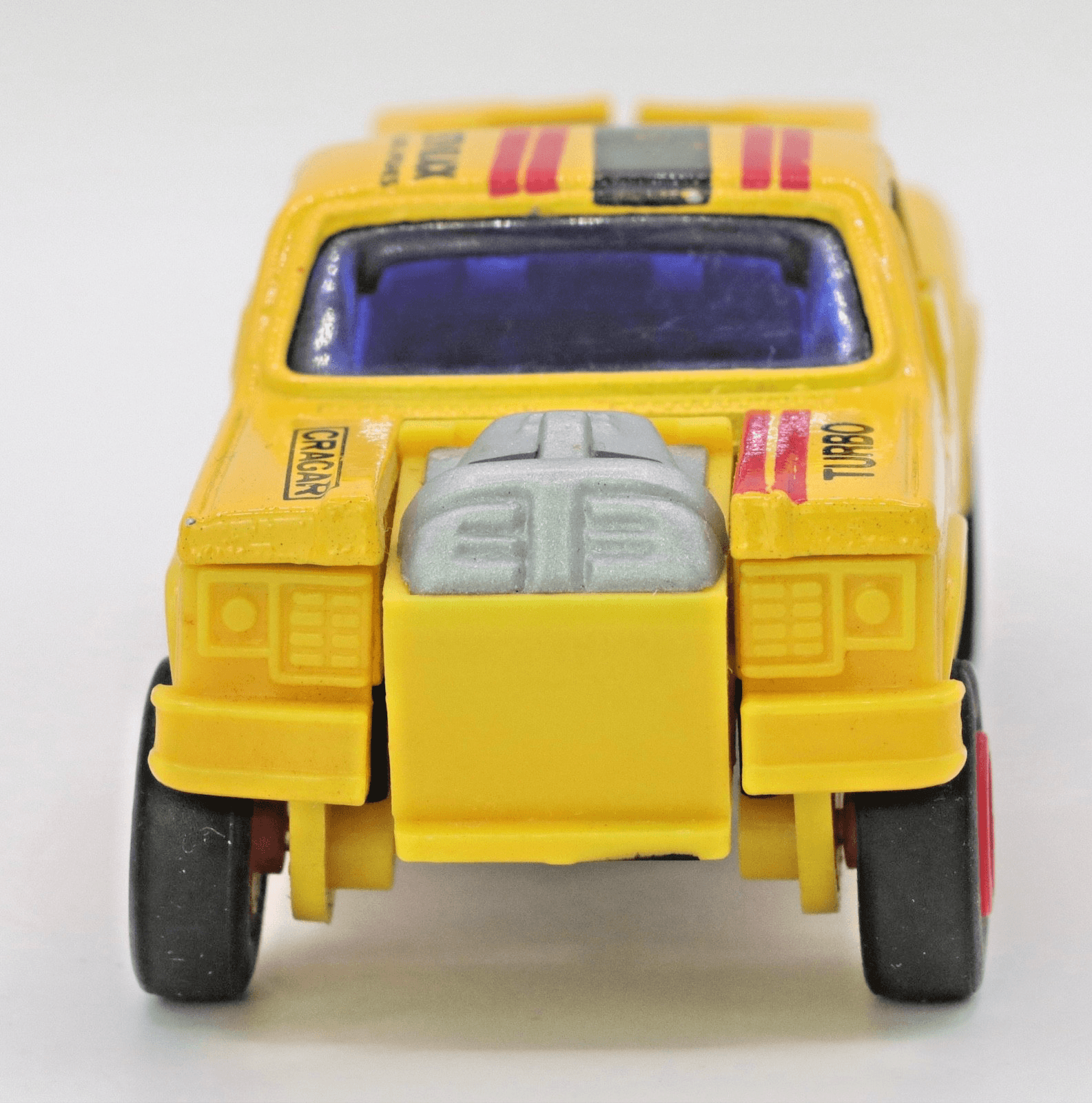 MC Toys ~ DYNABOT / MOTOBOT ~ Yellow Race Truck 4 x 4 Robot Transformer 1980s - Thumbnail 3