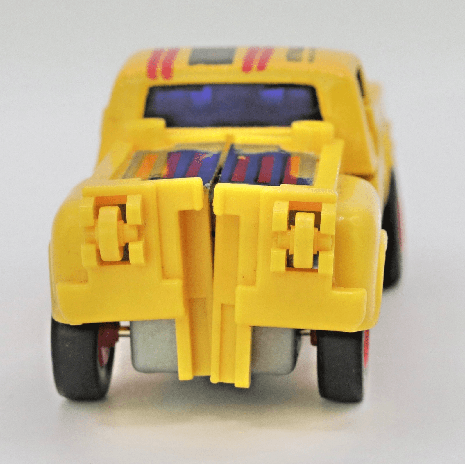 MC Toys ~ DYNABOT / MOTOBOT ~ Yellow Race Truck 4 x 4 Robot Transformer 1980s - Thumbnail 4