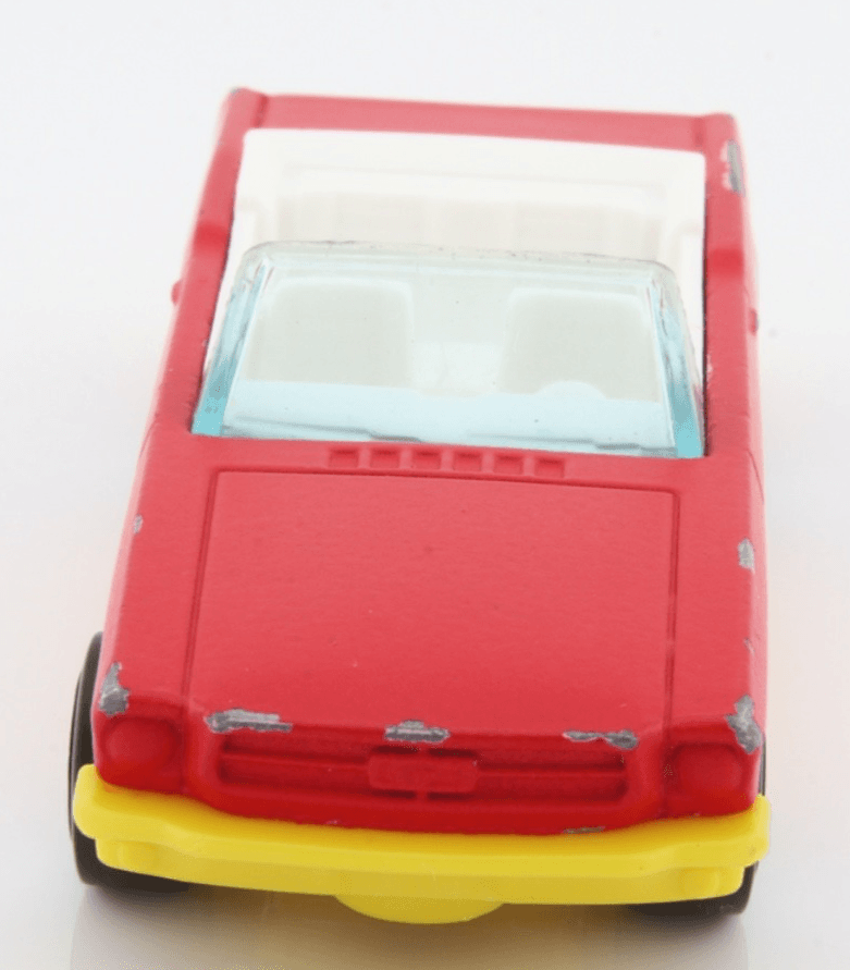 2023 Hot Wheels Spring / Easter Series ~ 1965 FORD MUSTANG CONVERTIBLE ~ 1:64 - Thumbnail 7