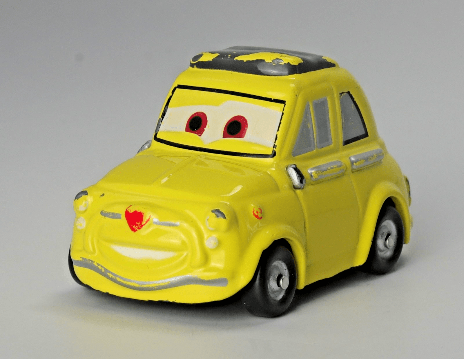 Disney Pixar Cars ~ Mini Racers ~ LUIGI ~ Yellow Fiat 500 ~ Diecast 1:100 Toy - Thumbnail 2