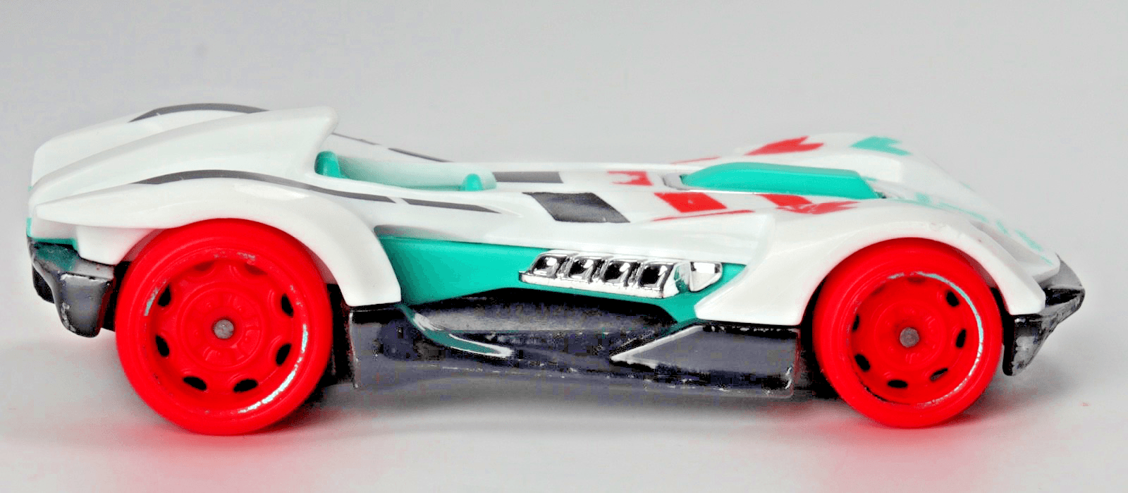 2022 Hot Wheels ~ ROADSTER BITE ~ HW Speed Team 1/5 ~ 22/250 Diecast Car - Thumbnail 4