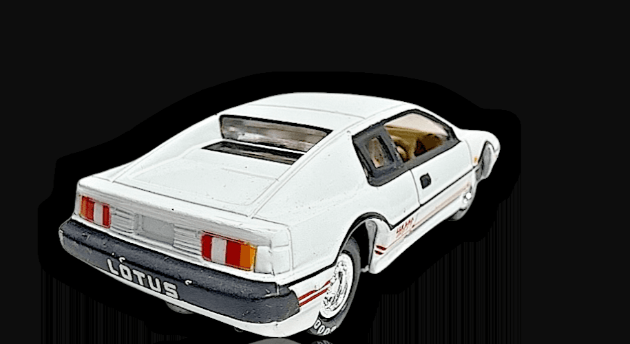 Johnny Lightning ~ 1976 LOTUS ESPIRIT S1 - James Bond Car ~ 1:64 Diecast - Thumbnail 3