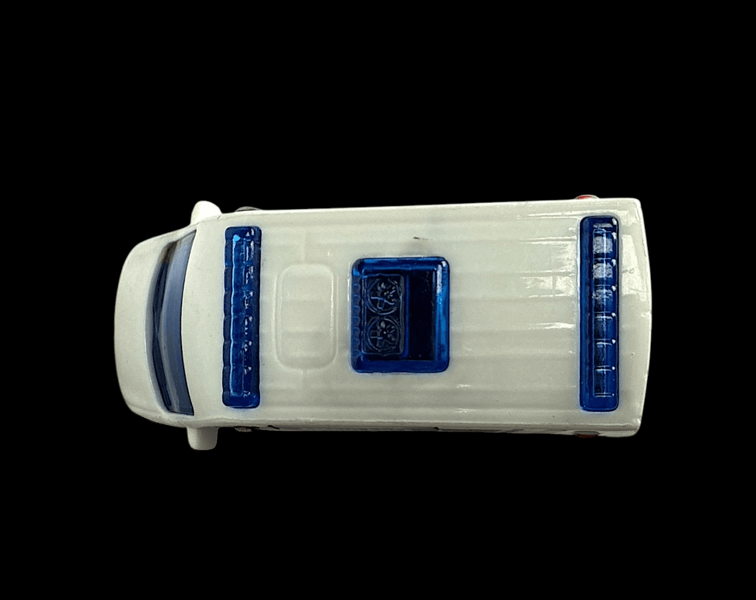 Matchbox ~ Renault Master Ambulance ~ 11/13 Global Series ~ White Diecast - Thumbnail 2