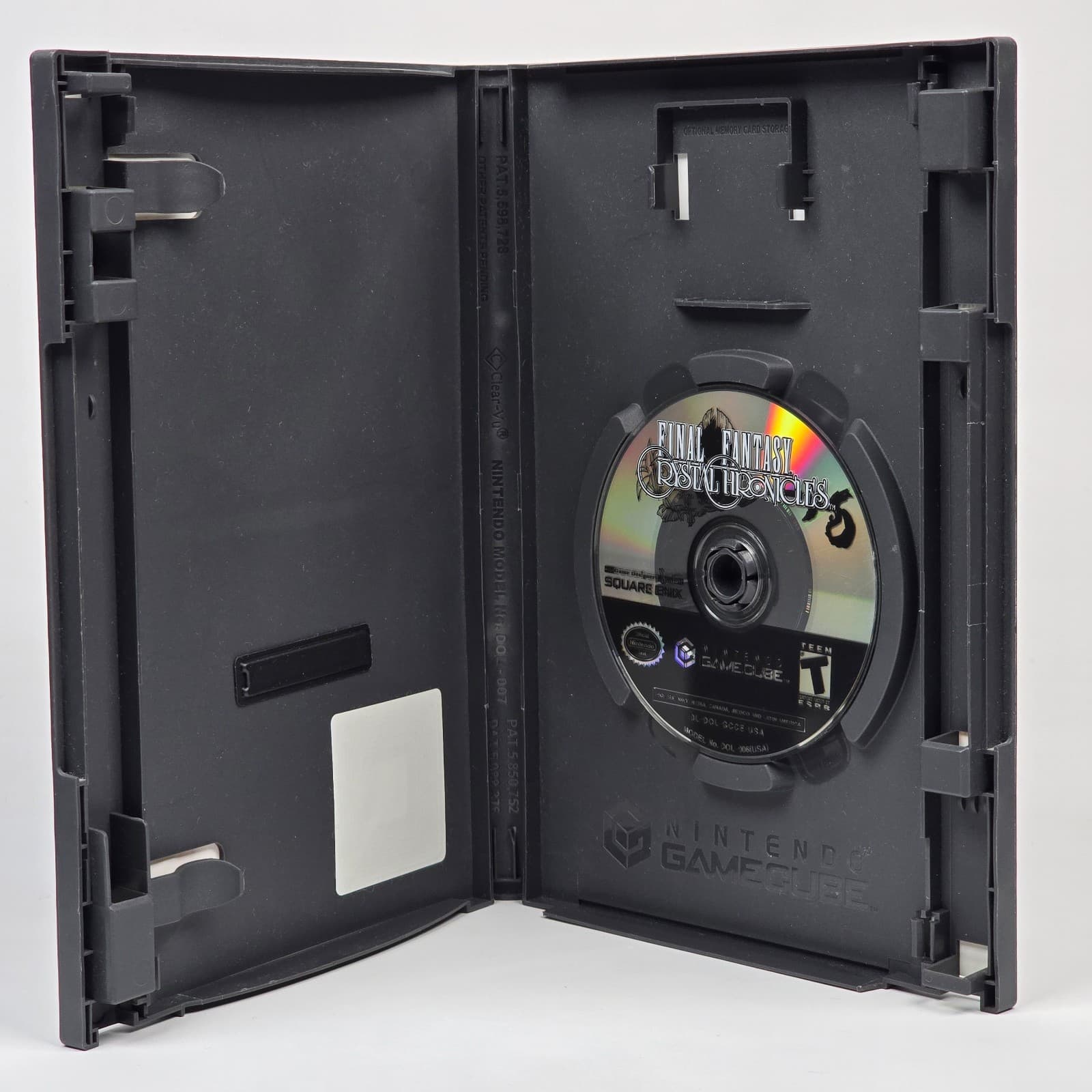 Final Fantasy: Crystal Chronicles (Nintendo GameCube) Case & Disc - Thumbnail 2
