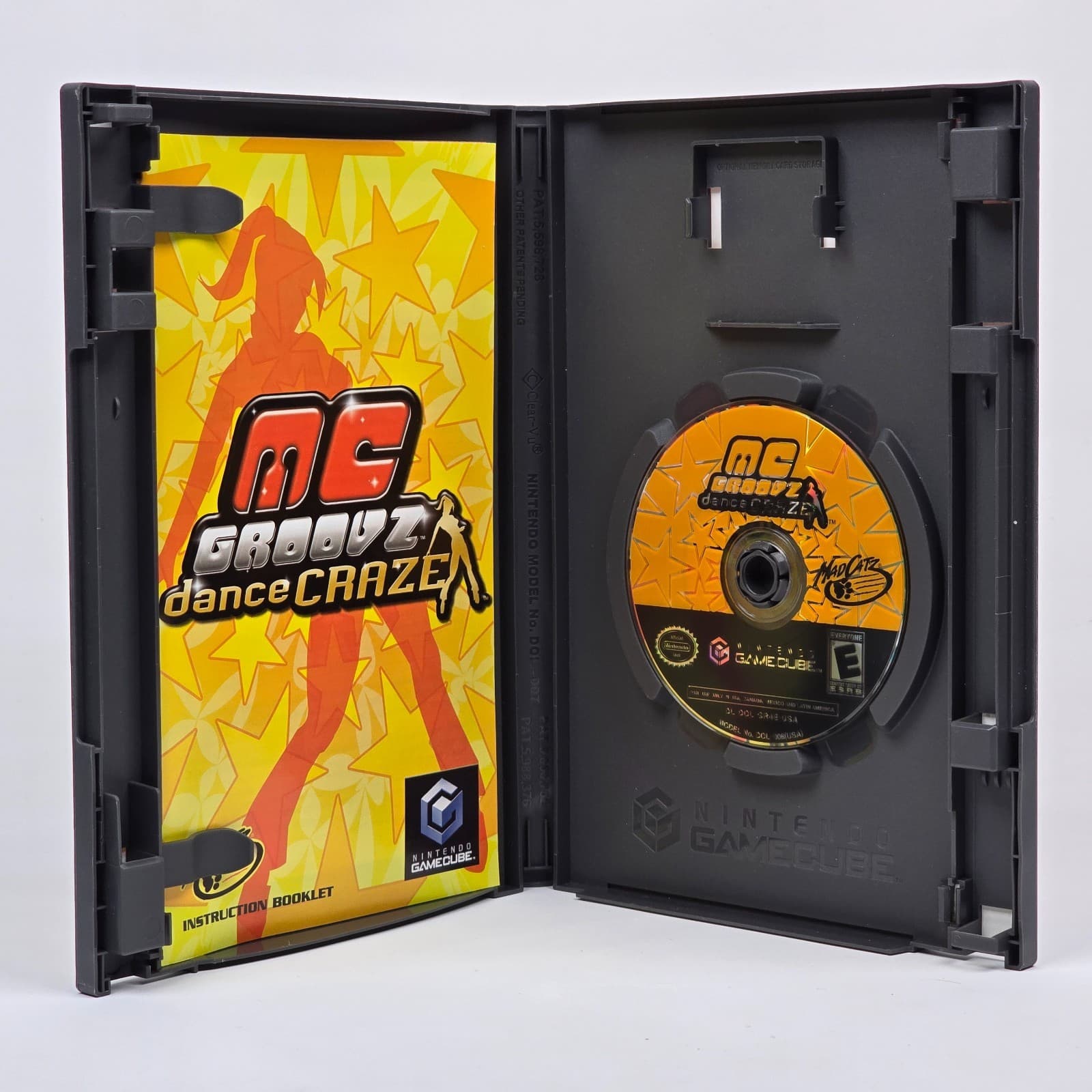 MC Groovz: Dance Craze (Nintendo GameCube) CIB COMPLETE - Thumbnail 2