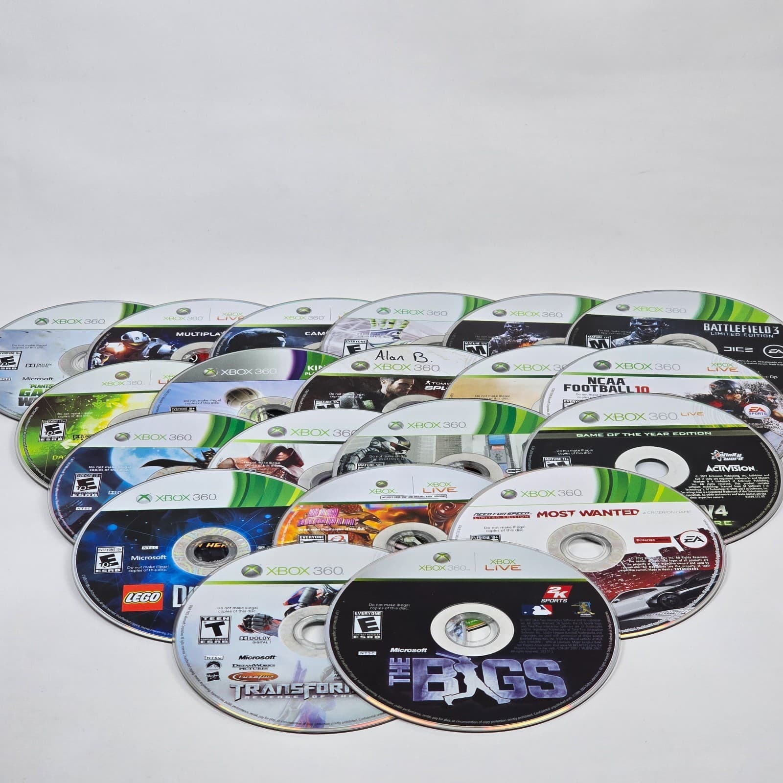 Lot of 100x Loose Xbox 360 Discs LOT F (UNTESTED) Some will need resurfaced - Thumbnail 2