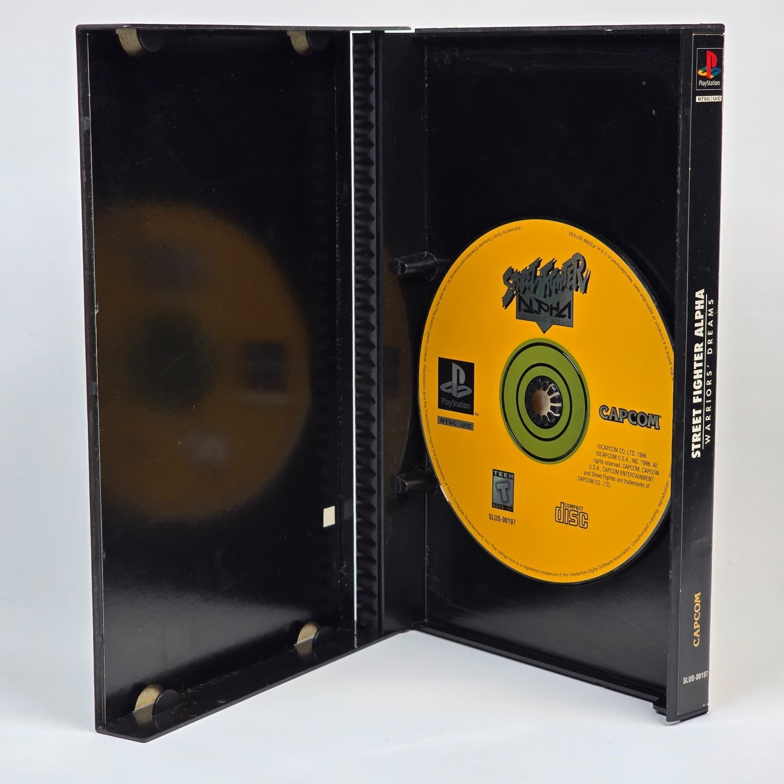 Street Fighter Alpha: Warriors Dreams (PlayStation 1 PS1) Long Box Case & Disc - Thumbnail 2