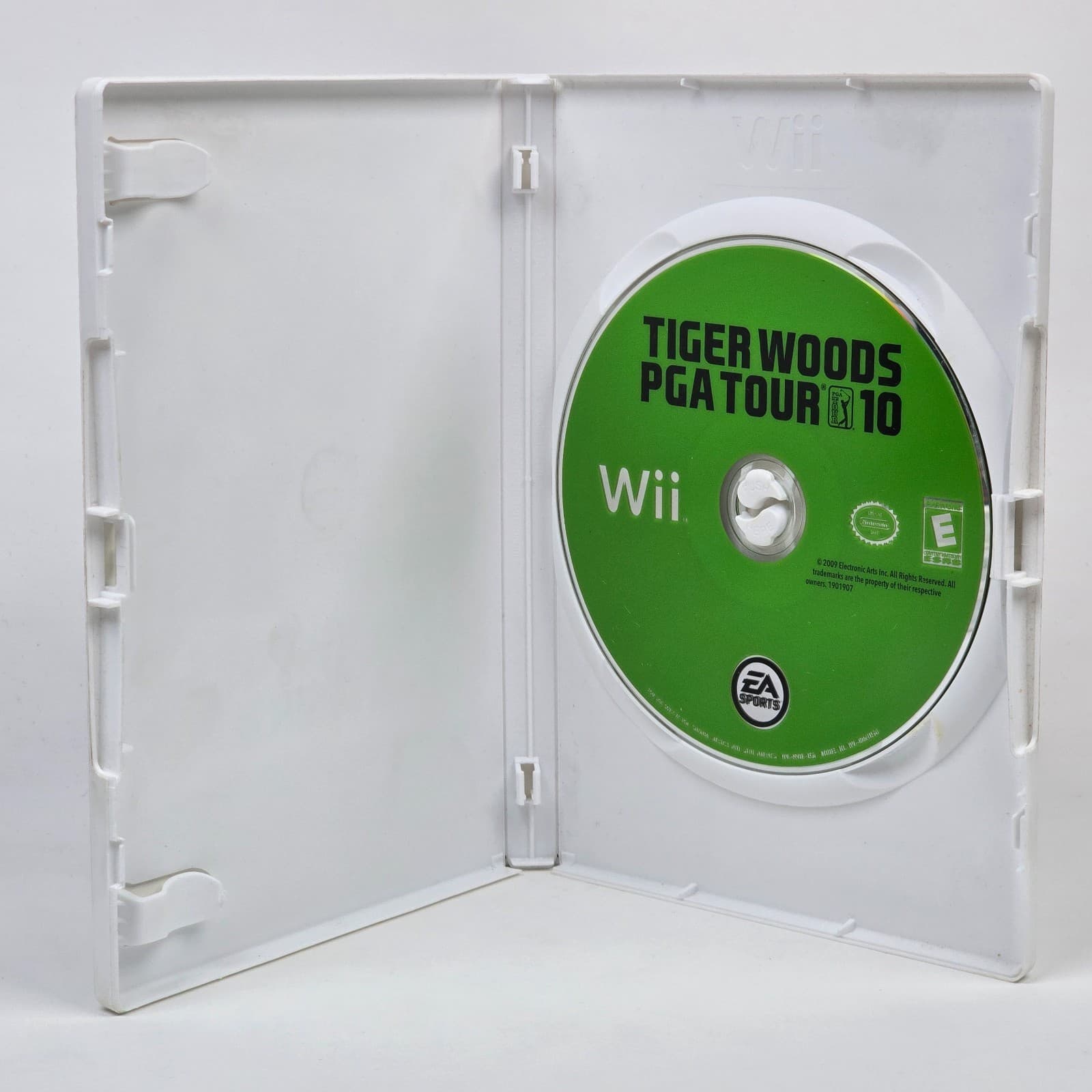 Tiger Woods PGA Tour 10 (Nintendo Wii) Case & Disc - Thumbnail 2