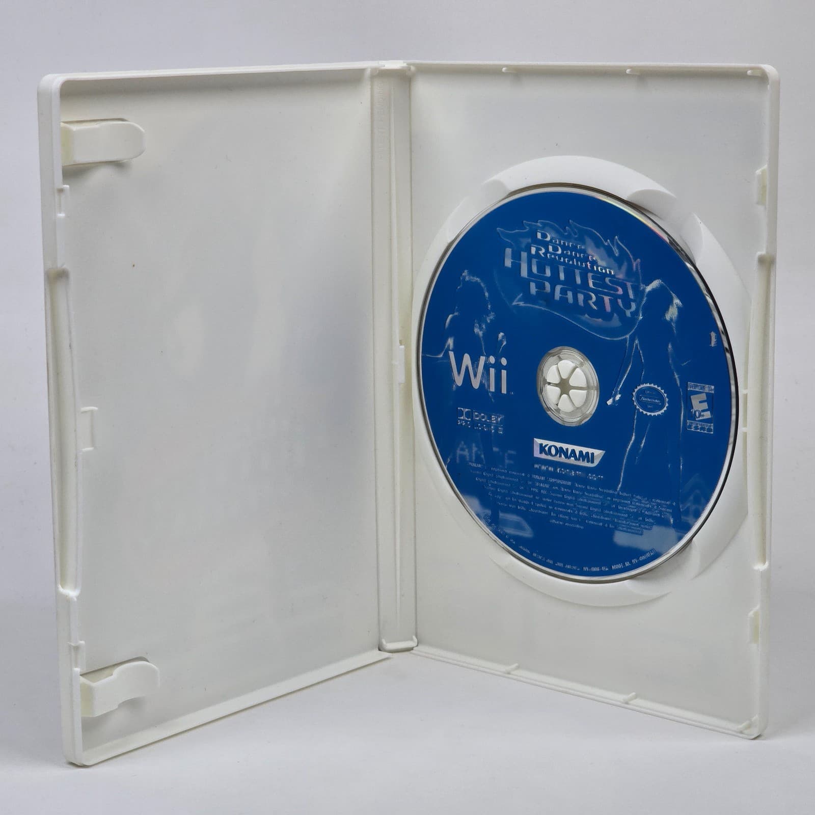 Dance Dance Revolution: Hottest Party (Nintendo Wii) Case & Disc - Thumbnail 2