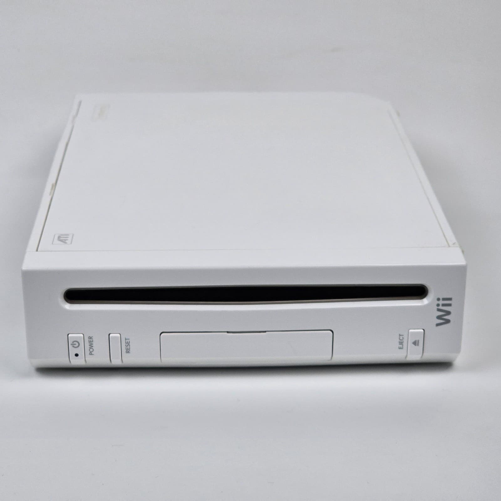 Nintendo Wii White GameCube Compatible Console Only (RVL-001) CLEANED & TESTED - Thumbnail 2