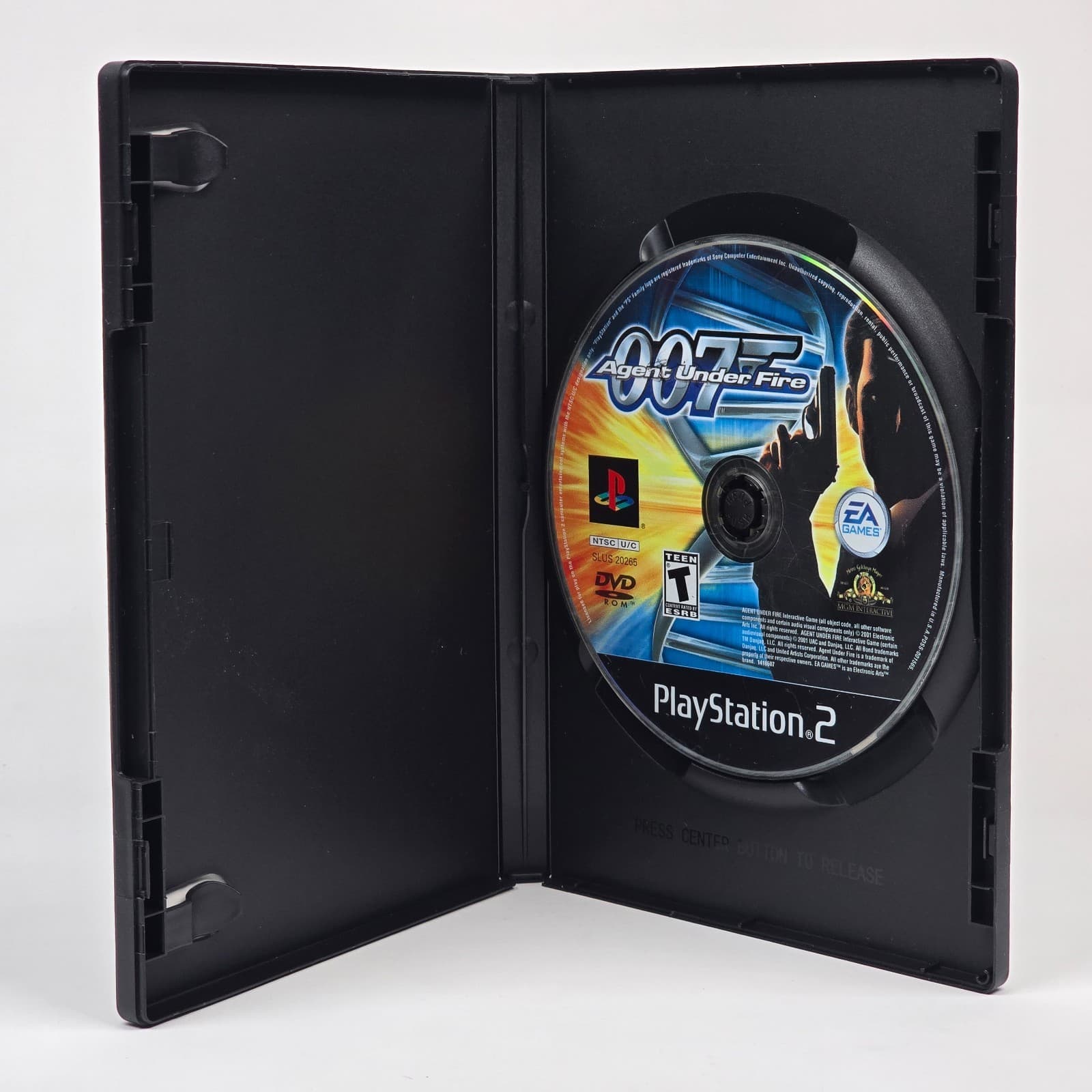 James Bond 007 in Agent Under Fire (PlayStation 2 PS2) Black Label Case & Disc - Thumbnail 2