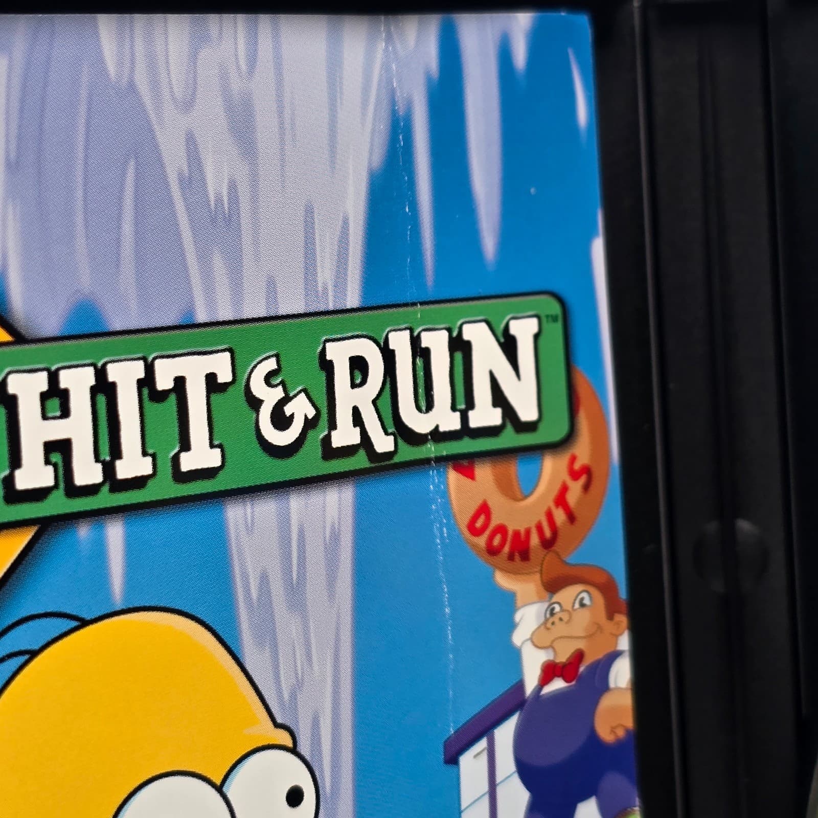 The Simpsons: Hit & Run (PlayStation 2 PS2) Blk Lbl CIB COMPLETE (Manual Crease) - Thumbnail 3
